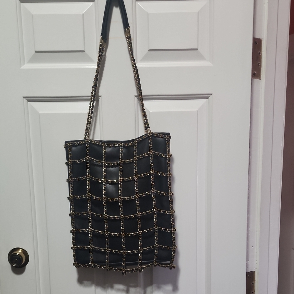 Chic Black and Gold Chain Tote Bag